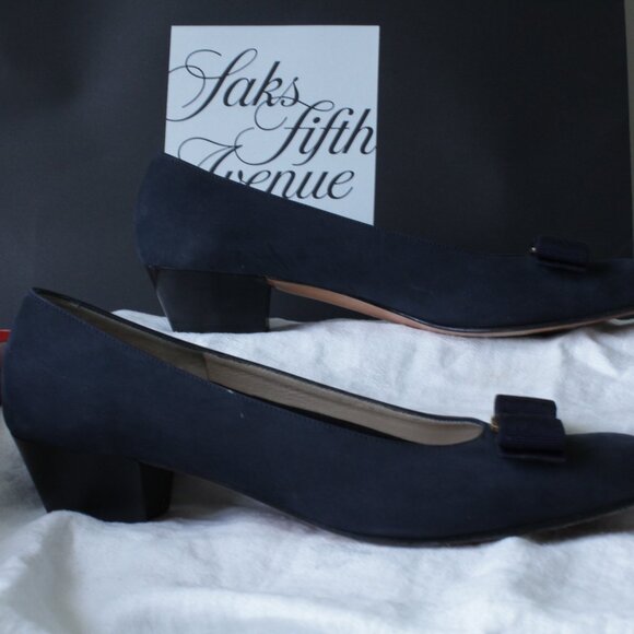 Salvatore Ferragamo Vintage Womens Narrow Fit 3cm Heel Lillaz 9 AA Navy Suede - Picture 4 of 9
